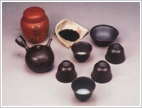 萬古焼（歴史・特徴）｜日本の代表的やきもの産地を紹介。陶磁器の解説 